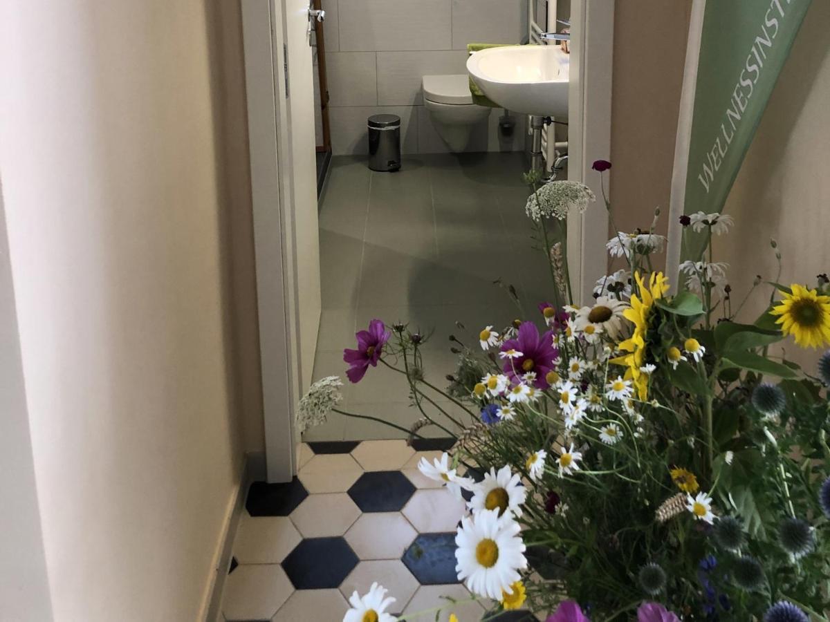 Altes Pfarrhaus Neustaedt Hotel Neustadt  Eksteriør billede