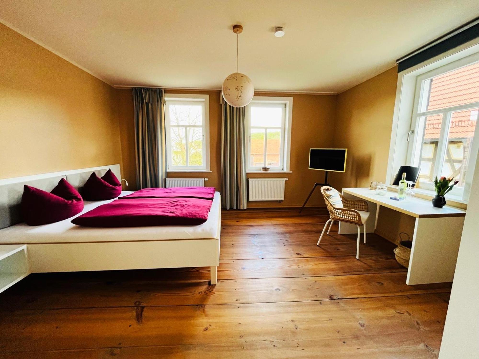 Altes Pfarrhaus Neustaedt Hotel Neustadt  Eksteriør billede